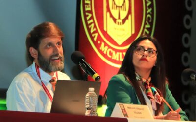 Conferencia en la Universidad Autónoma de Tlaxcala (México)